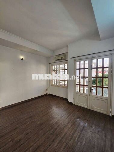 Cho thuê nguyên căn rộng rãi, 4pn có máy lạnh, Hxh Phan Văn Trị p10 GV