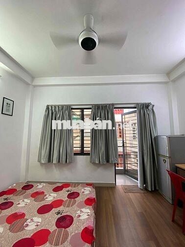 Cho thuê phòng ban công, máy lạnh, đủ tiện nghi ở Lê Văn Thọ