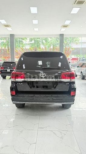 Bán Land Cruiser 4.6 V8 sản xuất 2020. xuất hoá đơn VAT.
