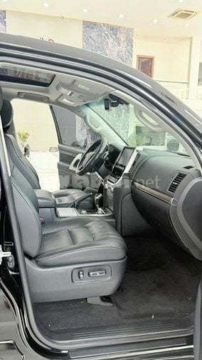 Bán Land Cruiser 4.6 V8 sản xuất 2020. xuất hoá đơn VAT.