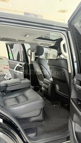 Bán Land Cruiser 4.6 V8 sản xuất 2020. xuất hoá đơn VAT.