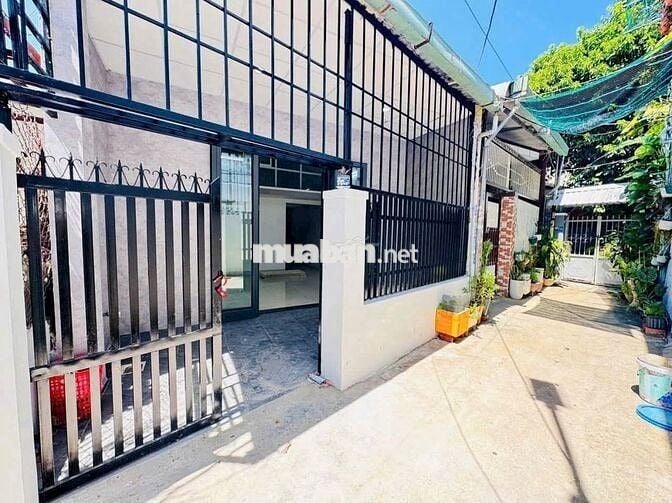 Bán nhà gác lửng kiệt Nguyễn Công Hoan,ngay sau lưng bến xe,giá 3tỷ150