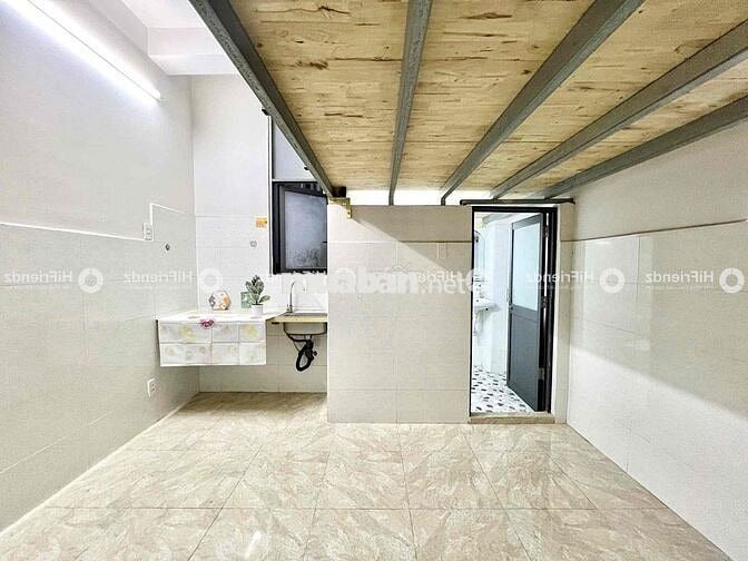 cần pass phòng, 2tr5 sẵn máy lạnh, vào trước 20/6 hỗ trợ 500k