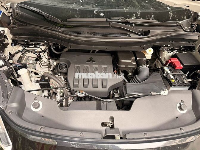 Mitsubishi Xpander Cross 2025 Trắng 11.000 km