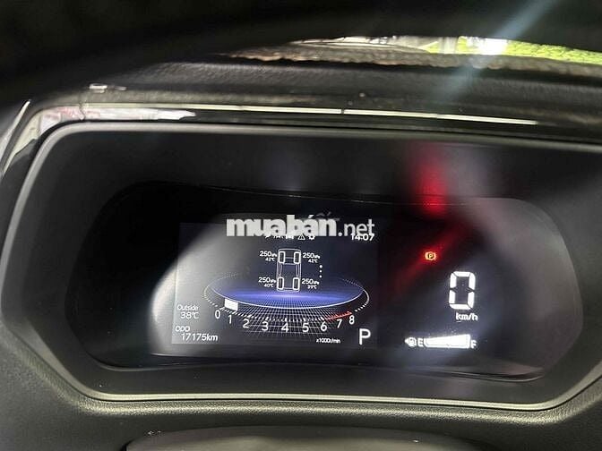 Toyota Yaris Cross 2023, gia đình 1 chủ, full pk