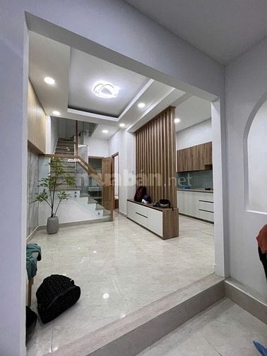 BÁN NHÀ NGANG 7 MÉT ĐƯỜNG HOÀ HƯNG QUẬN 10
