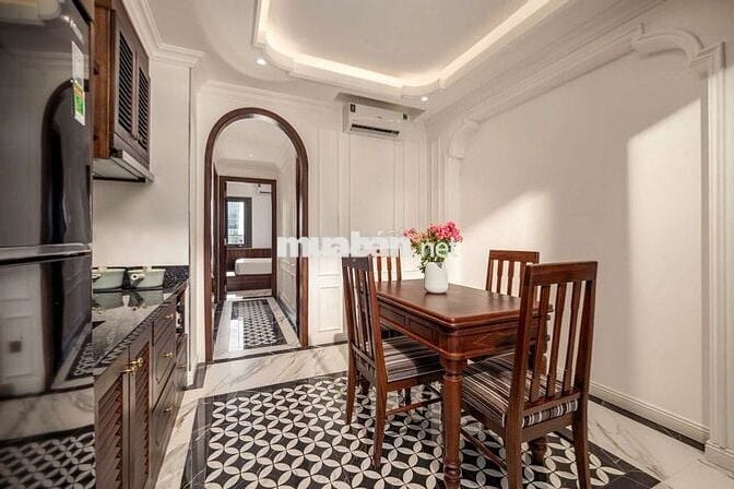 Cho thuê căn hộ 2 phòng ngủ ngay trung tâm thành phố