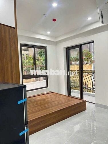 Siêu Phẩm CCMN mới full đồ. máy giặt riêng, ban công tại Khâm Thiên