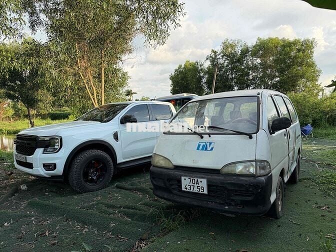 Daihatsu 7 chỗ Trắng Xe tải van