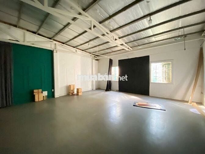 CHO THUÊ KHO + ĐẤT NGAY KHU VỰC QUẬN 7 - DIỆN TÍCH 400M2