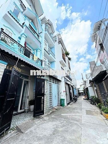 BÁN GẤP NHÀ 4 TẦNG KHU TÊN LỬA - ĐƯỜNG TỈNH LỘ 10, BÌNH TÂN.