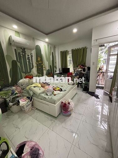 Bán nhà 3 tầng Bùi Minh Trực Quận 8- DT 82m2 - Giá 8.8 tỷ hẻm thông 