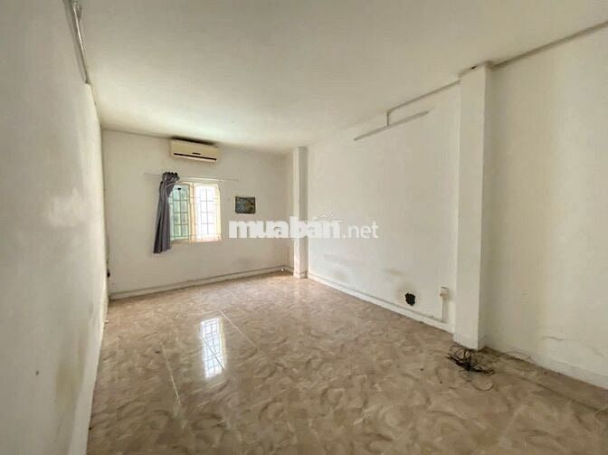 CHO THUÊ KHO + ĐẤT NGAY KHU VỰC QUẬN 7 - DIỆN TÍCH 400M2