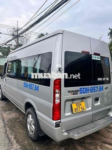 Ford Transit Xe khách 16 chỗ Số sàn Bạc