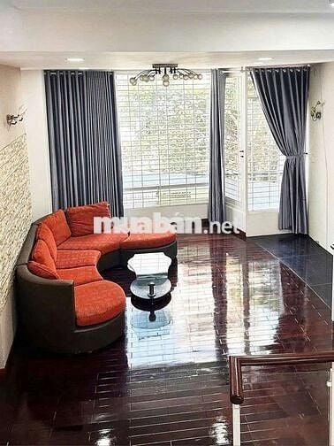 NHÀ BÊN SÔNG GIGAMALL – 4PN RỘNG RÃI – VÀO Ở NGAY!
