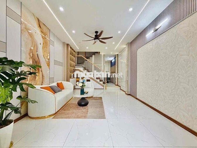 NHÀ MẶT TIỀN ĐƯỜNG SỐ 4 2 TẦNG LẦU 4PN 5WC ĐẦY ĐỦ NT