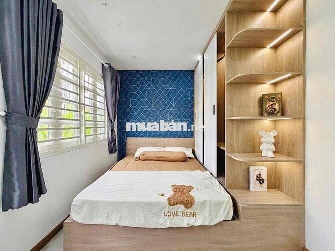 NHÀ MẶT TIỀN ĐƯỜNG SỐ 4 2 TẦNG LẦU 4PN 5WC ĐẦY ĐỦ NT