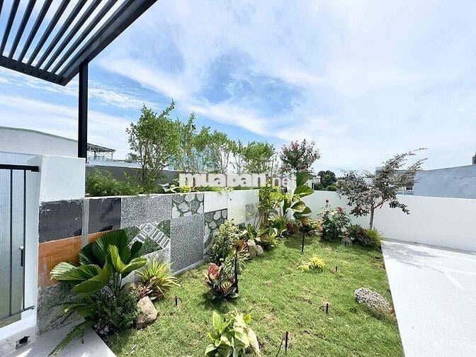 CHO THUÊ NHÀ 3 TẦNG HIỆN ĐẠI KHU NAM VIỆT Á – NGŨ HÀNH SƠN