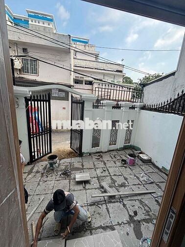 PHÒNG MỚI XÂY SIÊU RỘNG FULL NỘI THẤT BAN CÔNG CÓ GIẶT SẤY