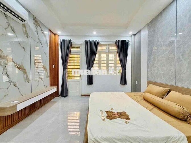 NHÀ MẶT TIỀN ĐƯỜNG SỐ 4 2 TẦNG LẦU 4PN 5WC ĐẦY ĐỦ NT