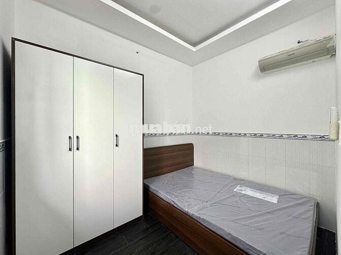 1 PHÒNG NGỦ BANCONG 35m2 - NGAY CẠNH VÒNG XOAY LÝ THÁI TỔ, QUẬN 3