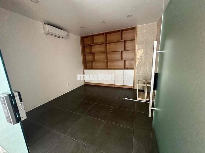 Cho thuê văn phòng căn góc, 2 mặt tiền khu đô thị Vạn Phúc-Thủ Đức