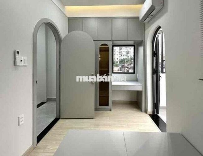 NHỈNH 4TỶ HẺM XE HƠI NGAY SÁT CẦU BÔNG QUA Q1. NHÀ LÔ GÓC 2 MẶT HẺM