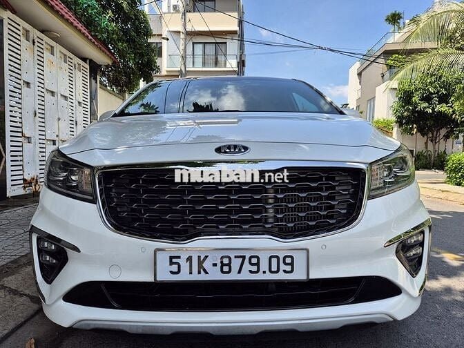 Sedona dầu full,2019,m.trắng,gđ sử dụng mới 98%.