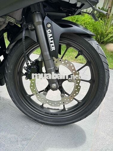 Honda CBR150 2019 Đen nguyên rin chuẩn lướt 9k km