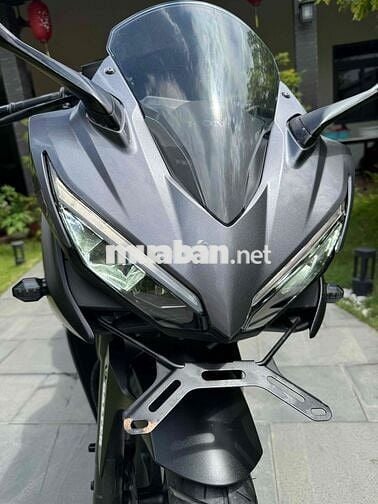 Honda CBR150 2019 Đen nguyên rin chuẩn lướt 9k km