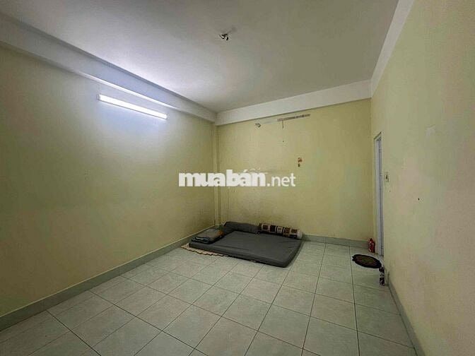 PHÒNG TRỌ TRỐNG GẦN SÂN BAY, 12m2