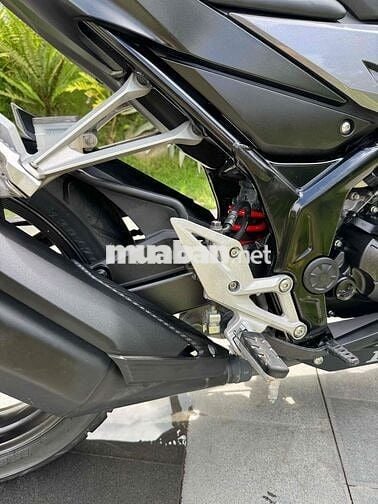 Honda CBR150 2019 Đen nguyên rin chuẩn lướt 9k km
