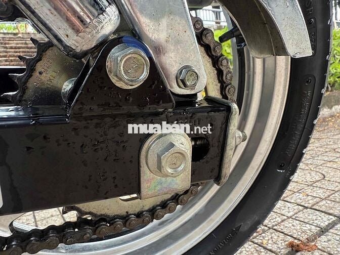 Suzuki GZ150A 2024 Đen bạc 1400 km
