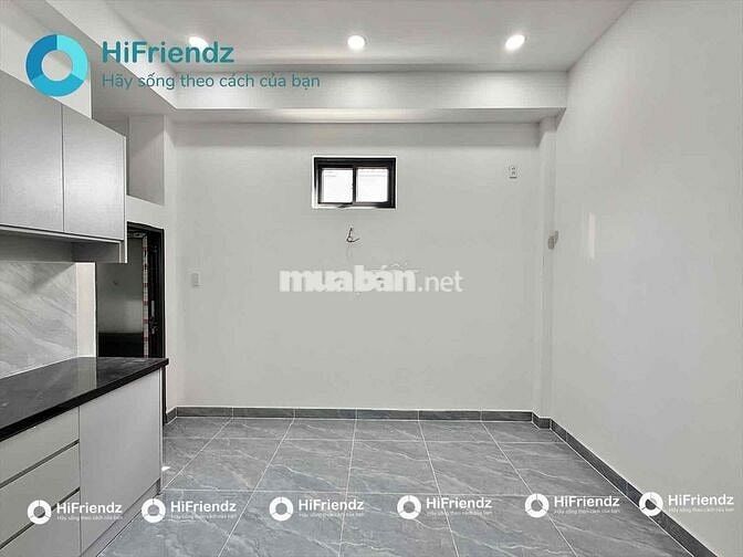 STUDIO THANG MÁY BANCOL NGAY ĐẠI HỌC NGUYỄN TẤT THÀNH Q12