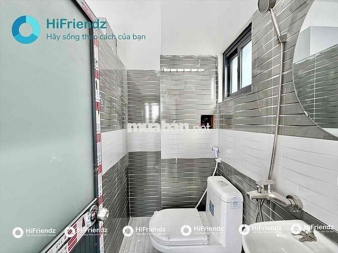 STUDIO THANG MÁY BANCOL NGAY ĐẠI HỌC NGUYỄN TẤT THÀNH Q12