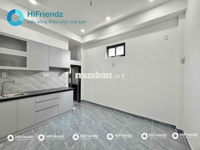 STUDIO THANG MÁY BANCOL NGAY ĐẠI HỌC NGUYỄN TẤT THÀNH Q12