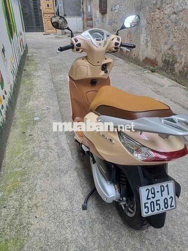 Honda Lead 125 2017 Vàng kem