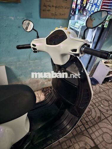 Piaggio Vespa GTS 125 2015 Trắng
