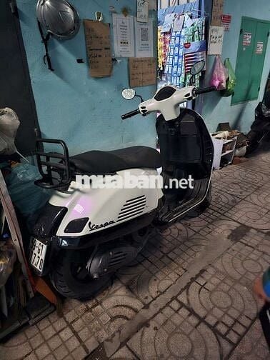 Piaggio Vespa GTS 125 2015 Trắng