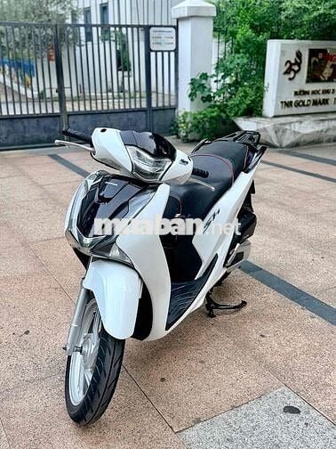 Honda SH 125 đời 2017 biển Hà Nội