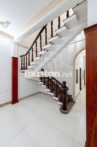 NHÀ 5PN ĐƯỜNG SỐ 8 LINH XUÂN - SÂN OTO - GIÁ CHỈ 11TR - SIÊU RẺ