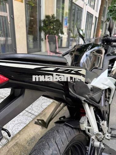 Honda CBR150 2018 chính chủ biển số thành phố