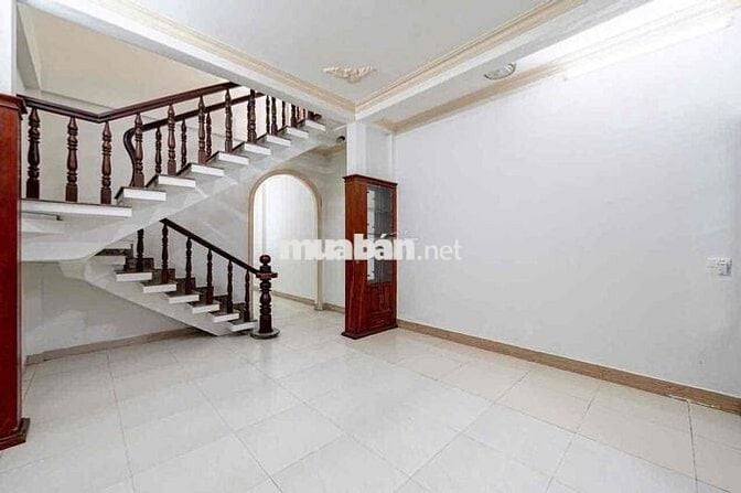 NGAY ĐƯỜNG SỐ 8 NHÀ 5PN 2WC SÂN 2 Ô TÔ Ở + VPCTY+ KD ONLINE