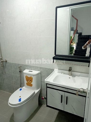 Bán nhà gần chợ Bình Thành, Liên Khu 4-5, Quận Bình Tân