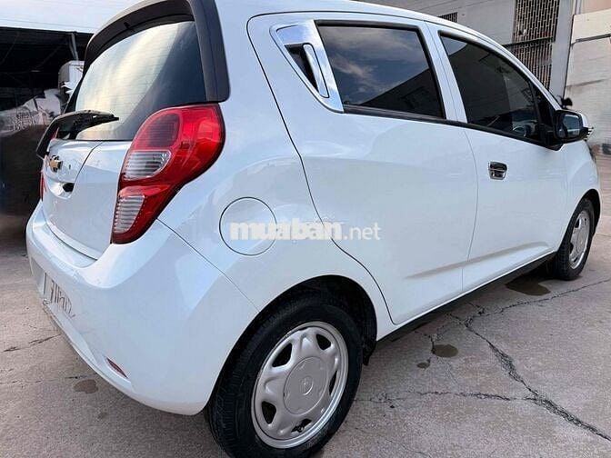 Chevrolet Spark 1.2LS 2018 Số sàn Trắng 78.000 km