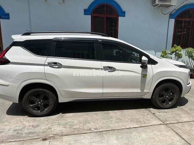 Mitsubishi Xpander Eco 7 chỗ Trắng 15.493 km