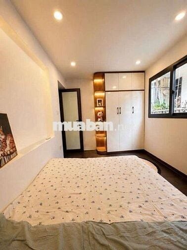 Hơn 3 tỷ Tập thể Thọ Lão-Lò Đúc, 70m 3PN Gần phố ô tô đỗ cửa Sổ đẹp CC