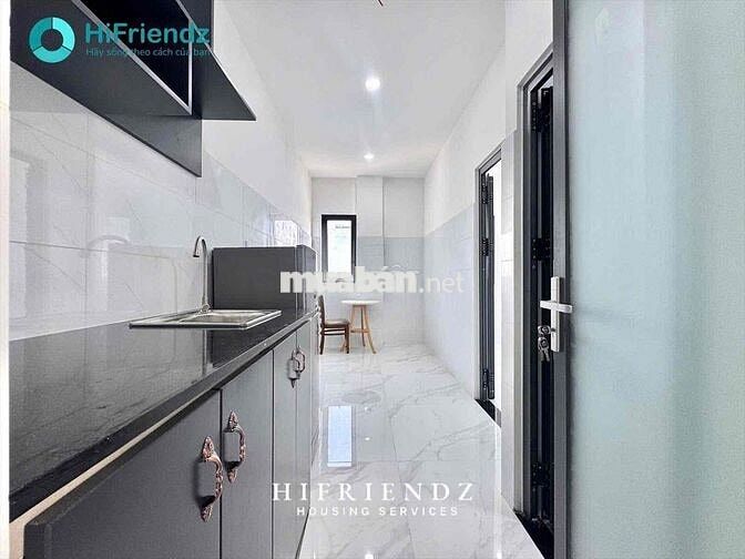 CHO THUÊ 1PN MỚI TÁCH BẾP – THANG MÁY – HẦM XEp