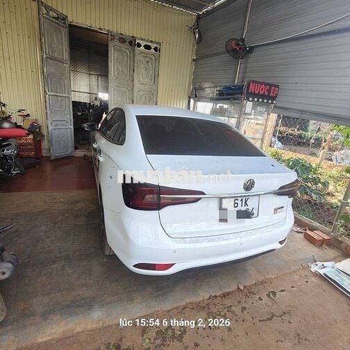 MG MG5 Số sàn 17000 km Trắng