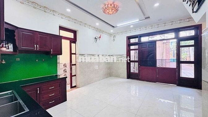 Mặt Bằng Kinh Doanh Đẹp Hiệp Bình Phước – 500m², Có Kiot Riêng